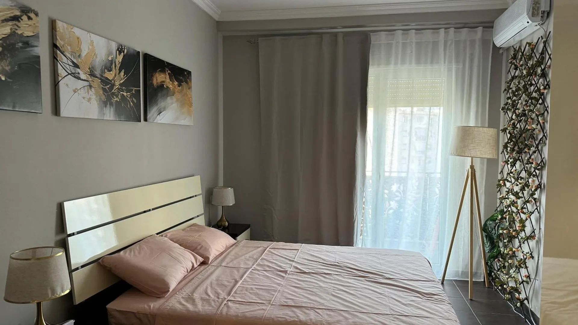 Blackbird Tirana Apartament Apartment
