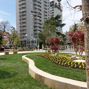 Отель Mulaj, Тирана